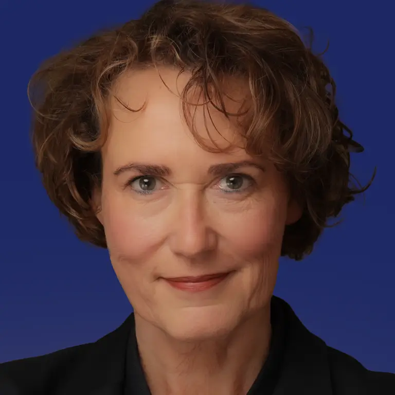 Isabell Zieger - Business Consulting & Coaching, Wissenschaftsmanagement, Hochschulmanagement, Portrait
